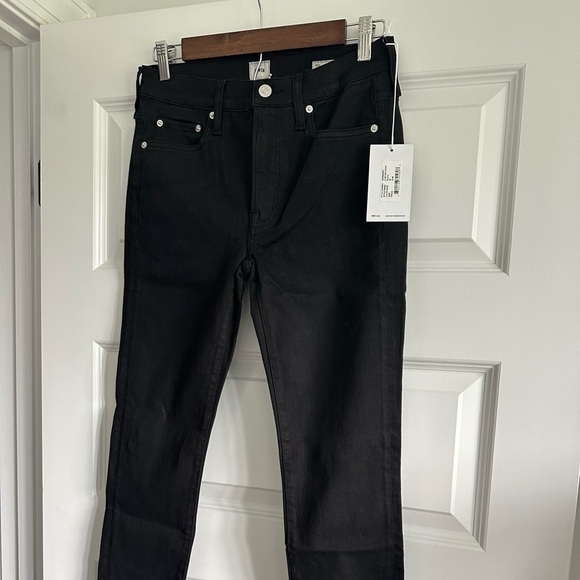 Edwin Pixie 9” Mid-rise Skinny Jeans in Black - Picture 4 of 6